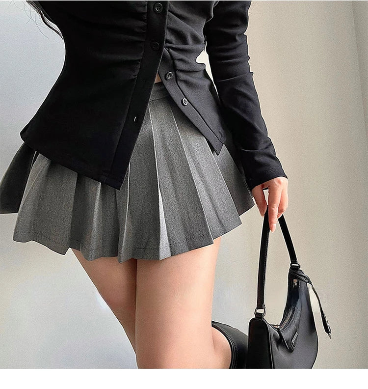 Hannah Pleated Short Skirt