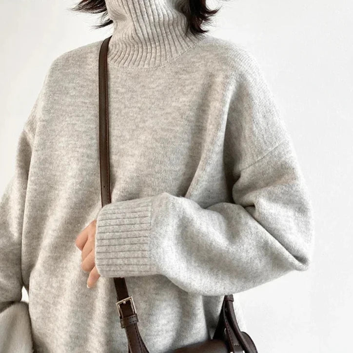 Lizzy Loose Turtleneck Pullover