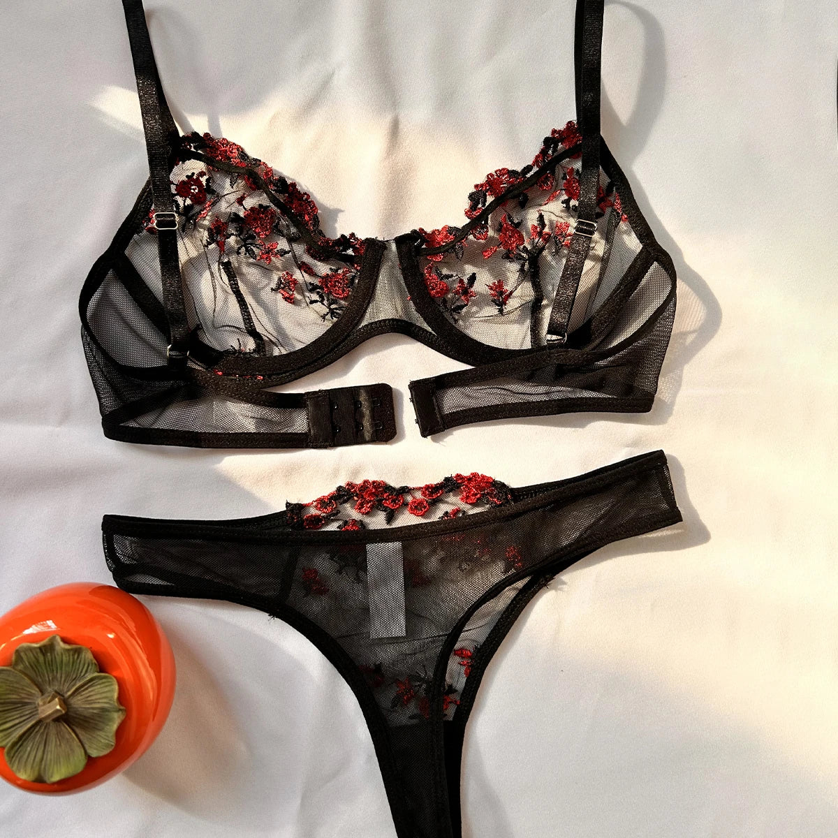 Emily Exotic Bra & underwear Set