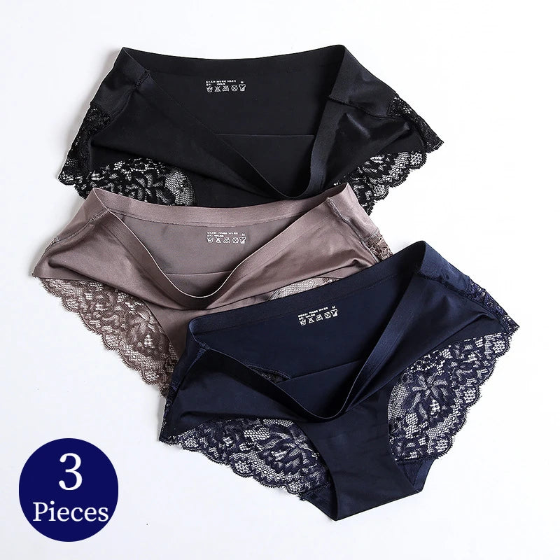 Emma Exquisite Lace Underwear 3PCS