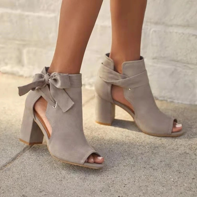 Beth Lightweight High Heel